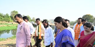 विधानसभेतील अर्धा तास चर्चेचा परिणाम : पर्यावरण मंत्री पंकजा मुंडे यांनी झरपट नदीची केली पाहणी नदी पुनर्जीवन प्राधिकरणाच्या पहिल्या टप्प्यात झरपट व इरई या दोन्ही नद्यांचा समावेश करणार